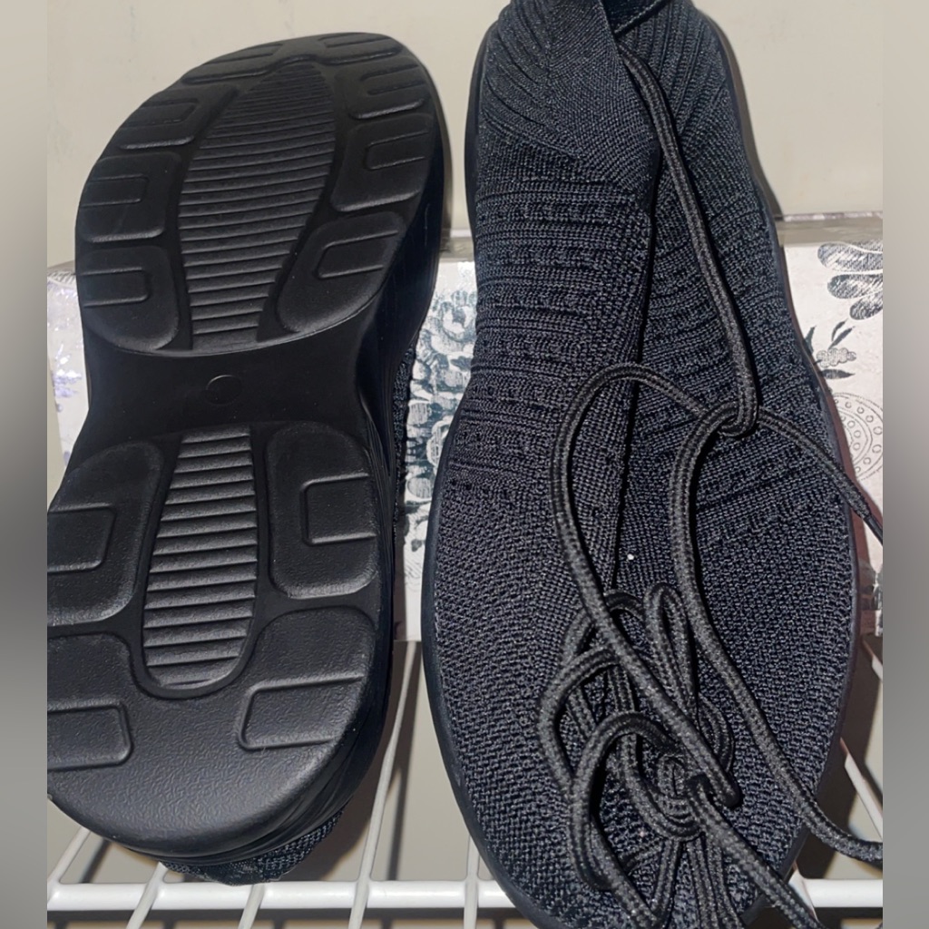 Brand New Womens Comfort Shoe
